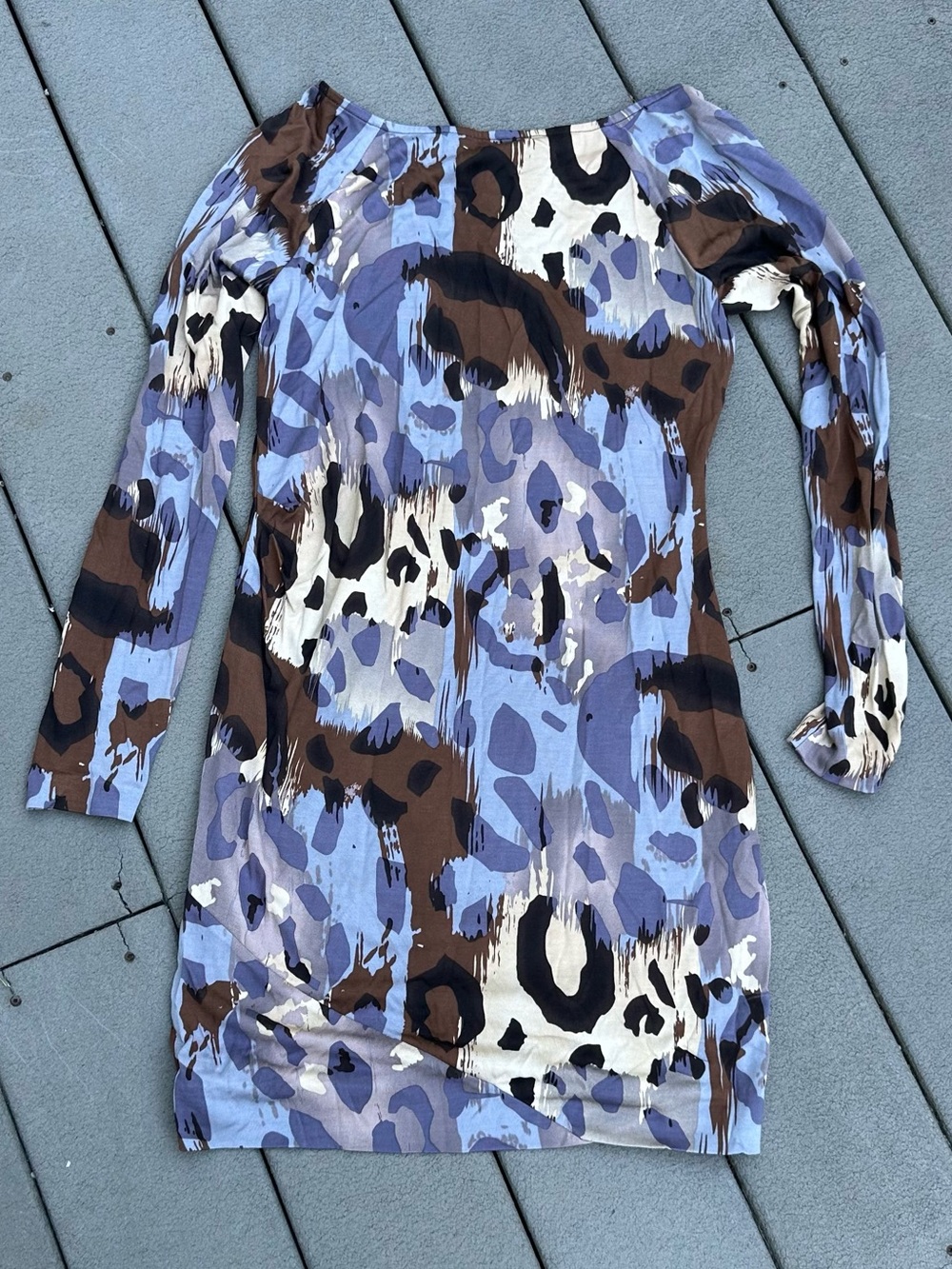 NWT: Diane Von Furstenberg Animal Print 100% Silk Long Sleeve Mini Dress Size 4 - Picture 2 of 5